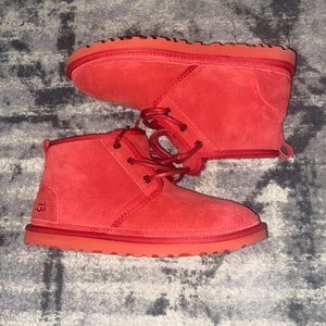 Uggs (men), Size 10, Red